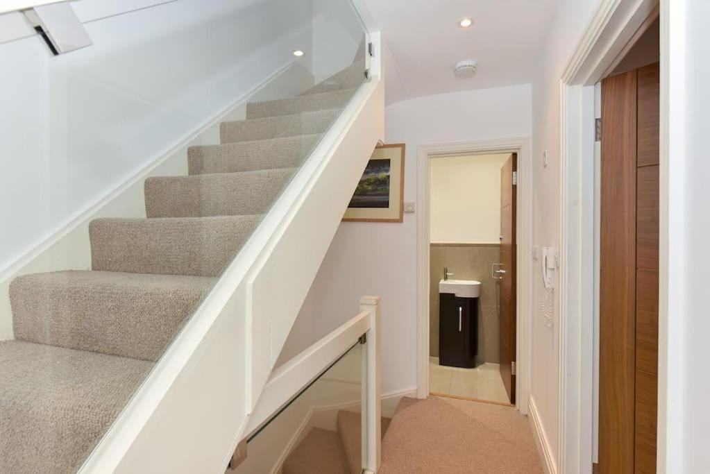 London Choice Apartments - South Kensington - Mews House II ภายนอก รูปภาพ